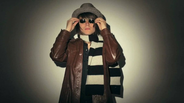 The Ready Set Money, Power, Skinny Jeans ( Season 1, SETisode