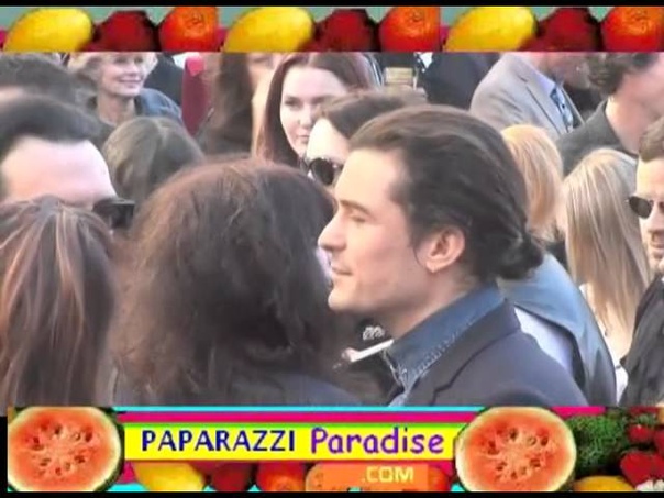ORLANDO BLOOM mingles at PETER JACKSON Walk of Fame star