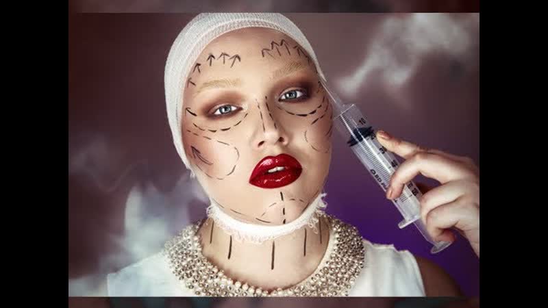 Halloween: Plastic Fantastic Makeup