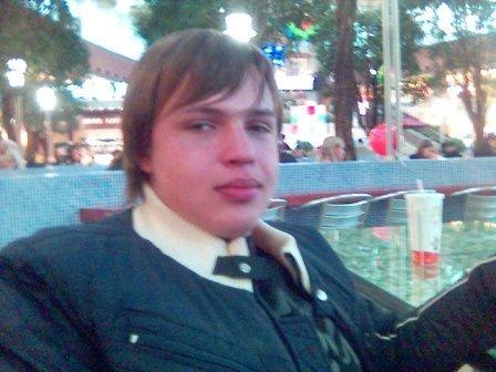 №2, Мишка Грендыш, 39 лет, Москва №2, Мишка Грендыш, 39 лет, Москва