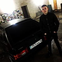 Саша Яценко