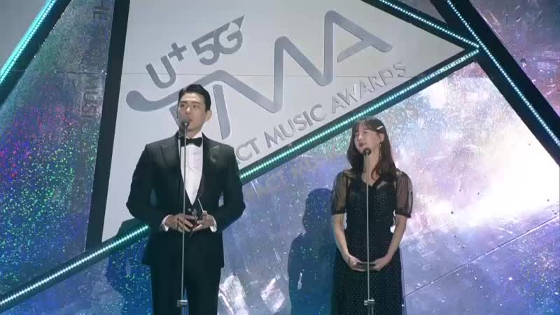 MCs intro of TWICE: its the Asia One Top Girl