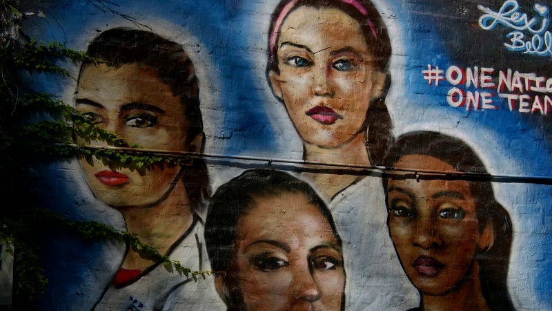 Z Cam E2 WDR 4 K Video: NYC Wall Art and Its