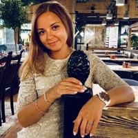 Ксения Максимова