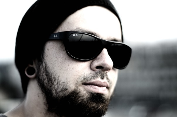 №17, Тарас Поздняков, Киев №17, Тарас Поздняков, Киев