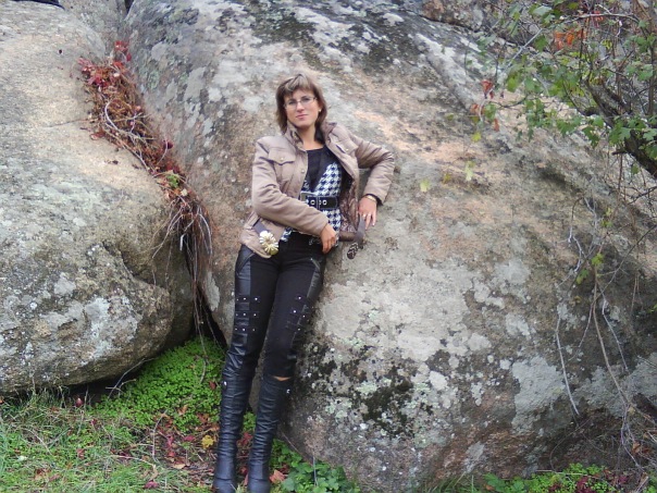 №8, Олена Латій №8, Олена Латій