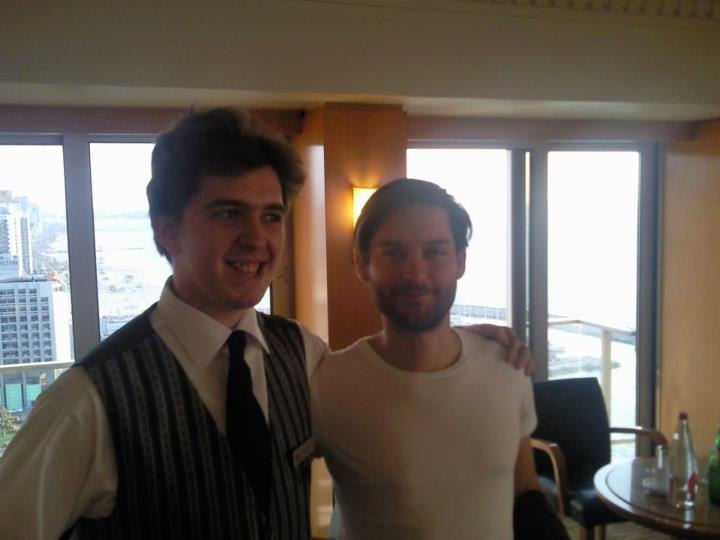 Alex Draculas de mascara | Holon