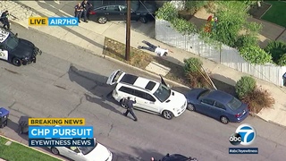 Police chase: Driver dumps merchandise in the road as officers try to catch him. | ABC7