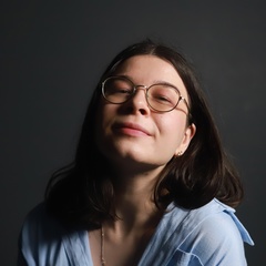 Анна Зикеева