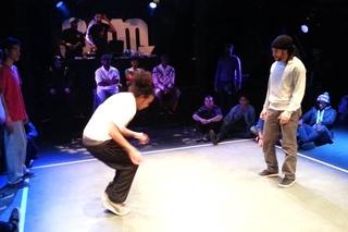 Zeenom VS Physs