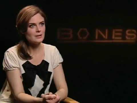 Emily Deschanel (spoiler warning)